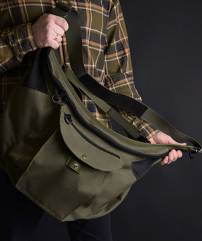 Durable Breathable Cordura Falconry Bag - Wrap-around Design - Ample Pockets